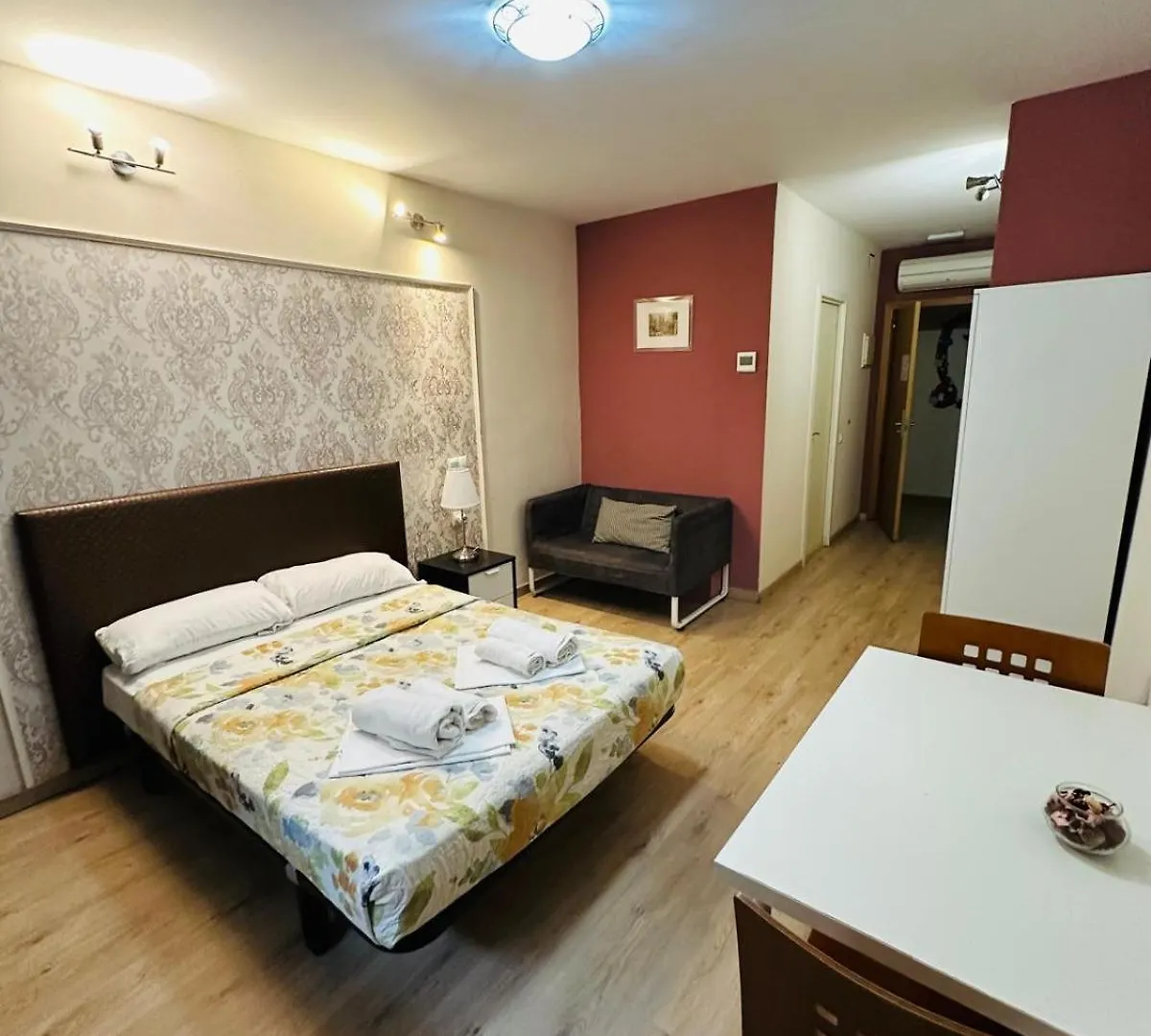 Hostel Guest House Barcelona Bruc