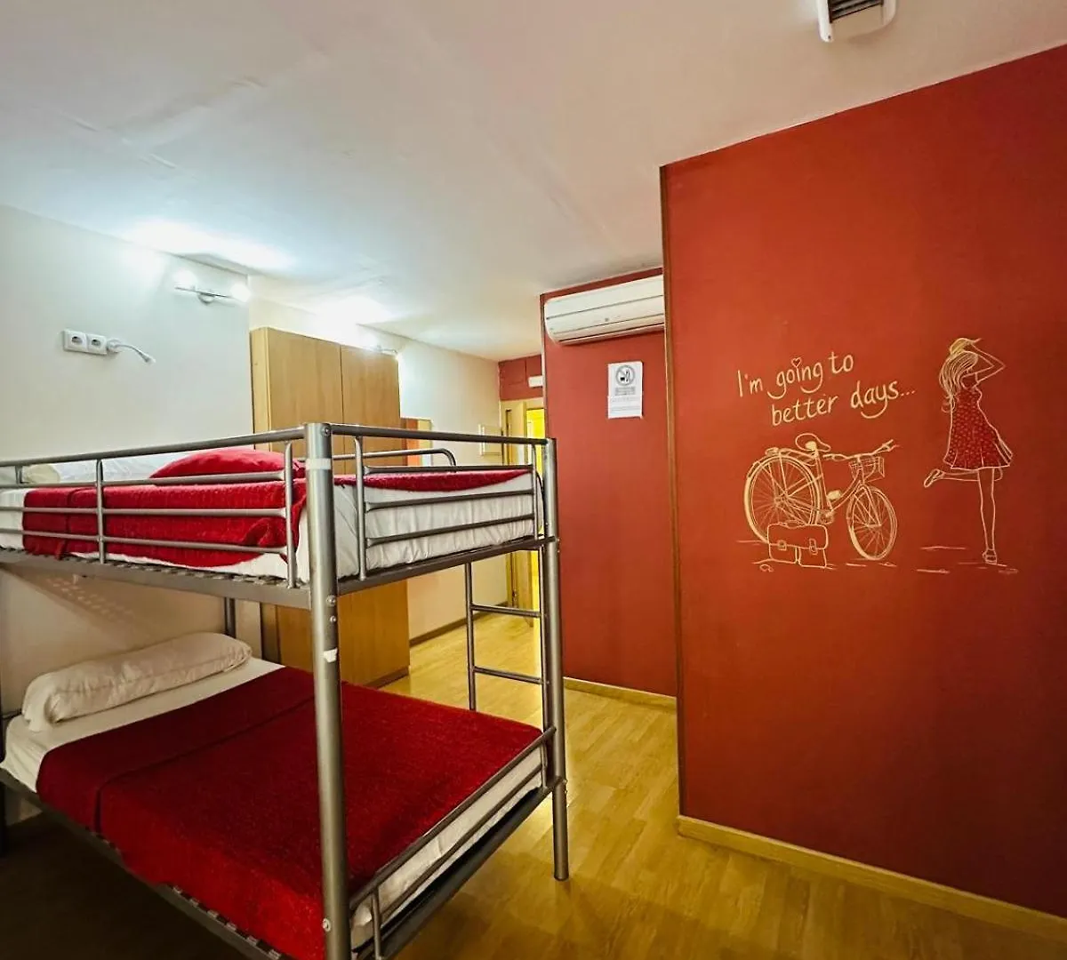 بيت شباب Guest House Barcelona Bruc إسبانيا